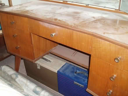 Photo of free Dressing Table (Hailsham BN27) #1