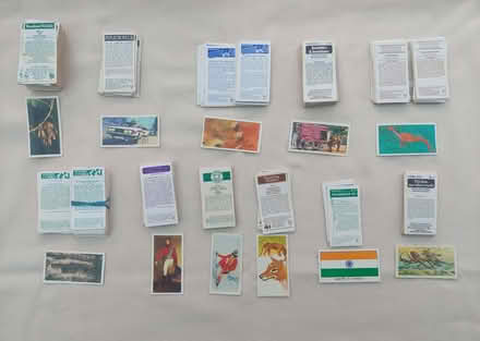 Photo of free Collections of cigarette cards and "tea" cards (GU51) #2