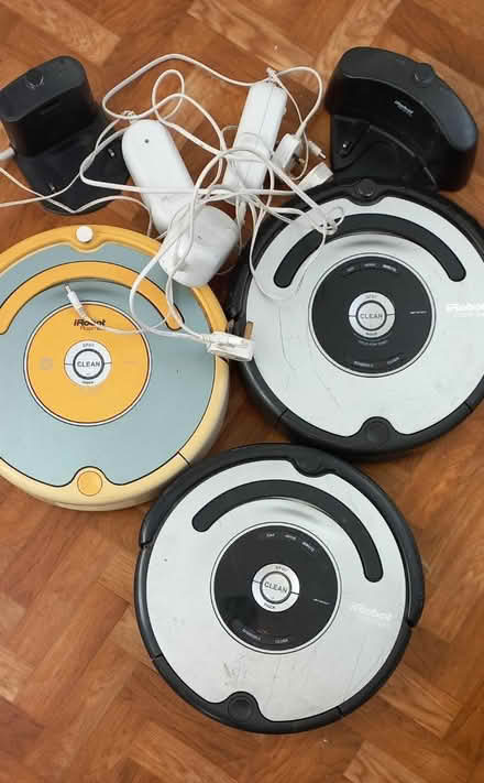 Photo of free Old iRobot Rhoombas (Manchester M21 Chorlton) #1