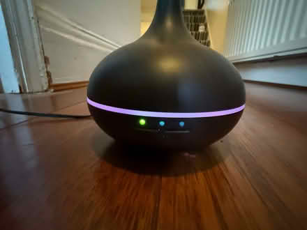 Photo of free Electric diffuser (water / essential oil) (Earlswood RH1) #4