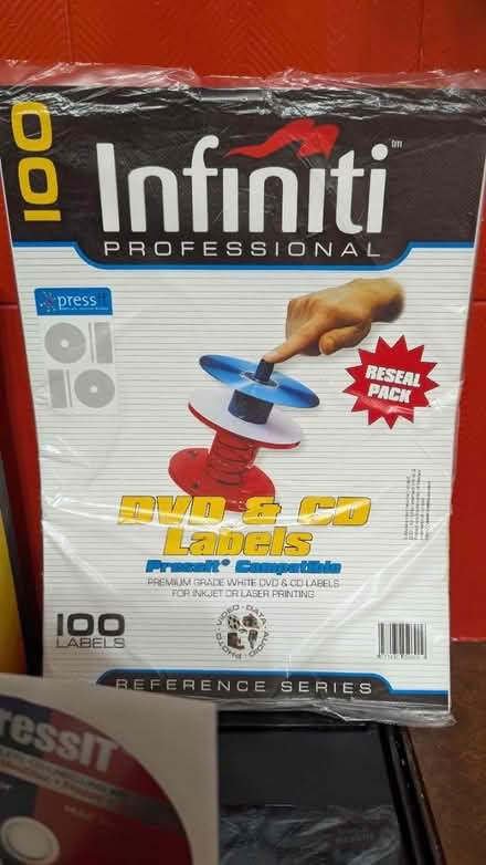 Photo of free DVD & CD Labelling kit (Malvern Link Top WR14) #3