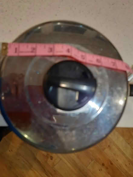 Photo of free Saucepan & frying pans (Solihull B91) #1