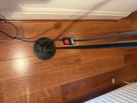 Photo of free Black floor lamp, working (Earlswood RH1) #4