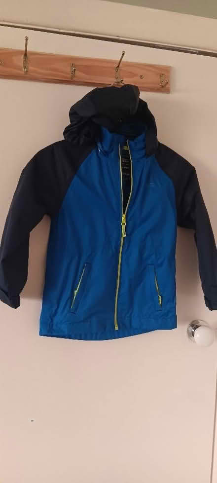 Photo of free Kids Rain Coat Age 5-6 (Oxley WV10) #1