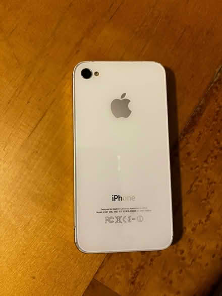 Photo of Charging cable for old iPhone 4 (San Mateo Knolls (El Camino)) #3