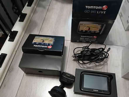 Photo of free Tomtom 940 (Swindon SN2) #1