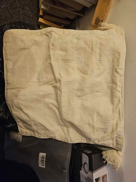 Photo of free White cushion cover (Walthamstow E17) #1