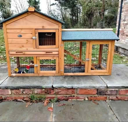 Photo of Hutch (Churchdown) #1