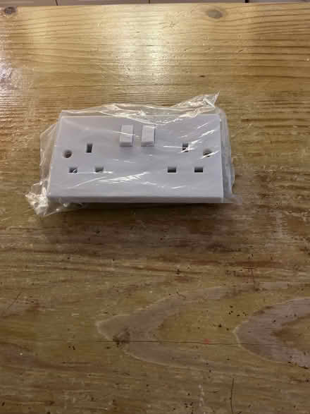 Photo of free Double 13amp socket (Calcot RG31) #1