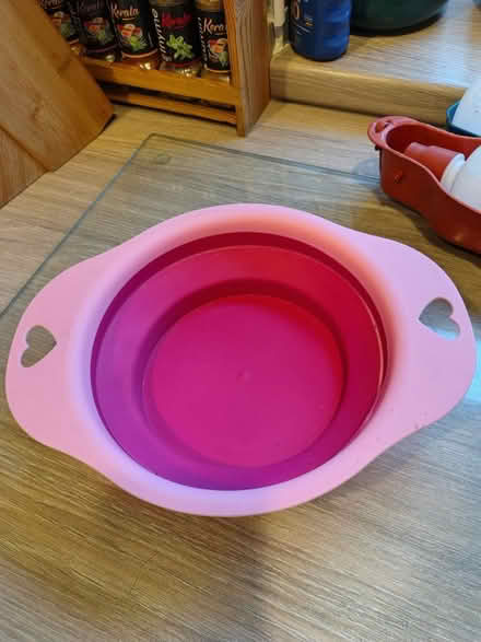 Photo of free Dog Outdoor Drinking Bowls (Wallasey, CH44) #4