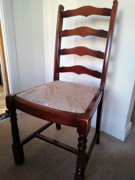 Photo of free Dining room chairs (Holbrooks CV6) #1