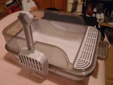 Photo of free KItten litter tray (SE11 Kennington NR war museum) #1