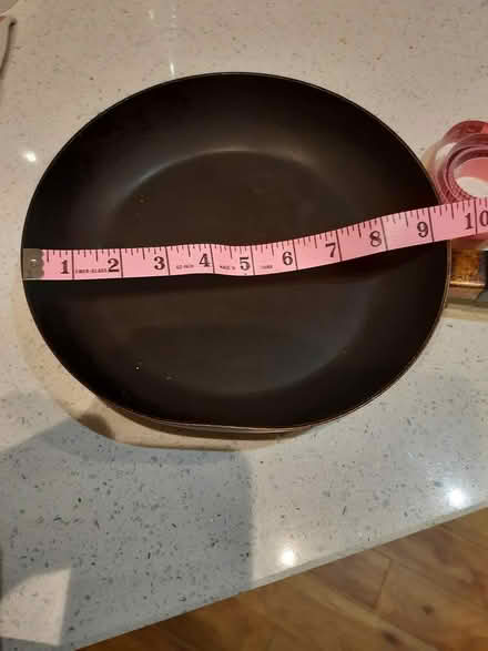 Photo of free Saucepan & frying pans (Solihull B91) #4