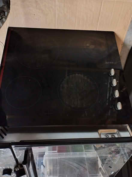 Photo of free Oven, hob, and extractor (Nunthorpe TS7) #3