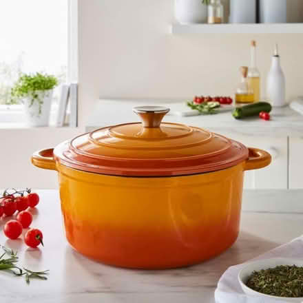 Photo of Cast iron casserole (Luton LU3) #1