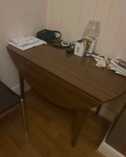 Photo of free Extending table (Catford SE6) #1