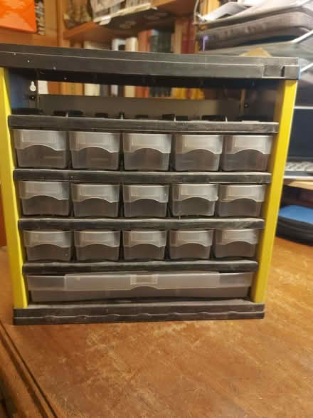 Photo of free multi drawer box for small parts (Cutteslowe OX2) #2