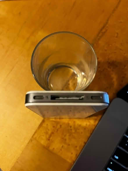 Photo of Charging cable for old iPhone 4 (San Mateo Knolls (El Camino)) #2