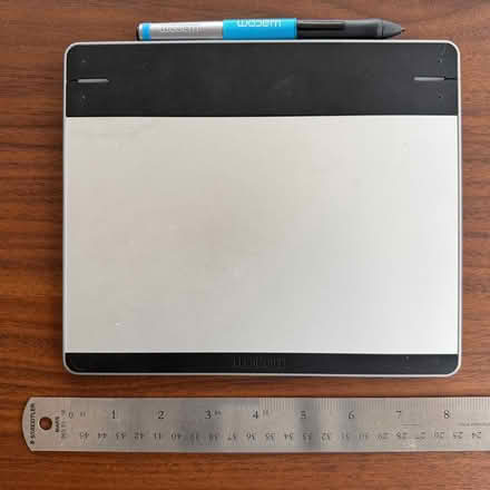 Photo of free Wacom Intuos Pen Tablet (Vancouver, Yaletown) #4