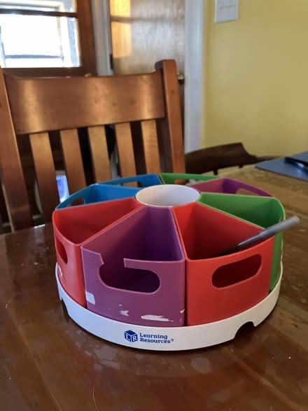 Photo of free Art supply caddy (Arlington/West Medford line) #1