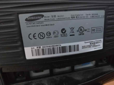 Photo of free Samsung Monitor (Guildford GU1) #2