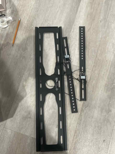 Photo of free Device to hang tv (Homestead and Hollenbeck) #1