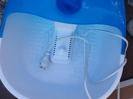 Photo of free Foot spa (RG23 Winklebury) #4