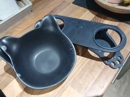 Photo of free Old Cat Food bowls (RG23 Winklebury) #4