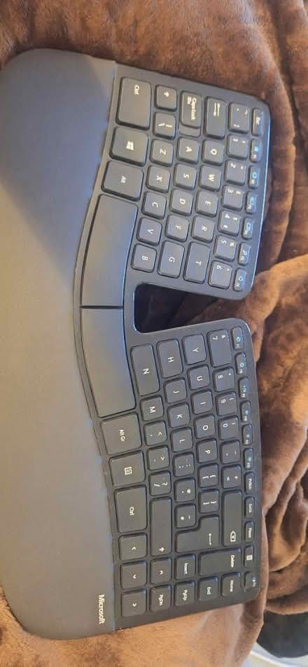 Photo of free Ergonomic keyboard (Finchley N2) #1
