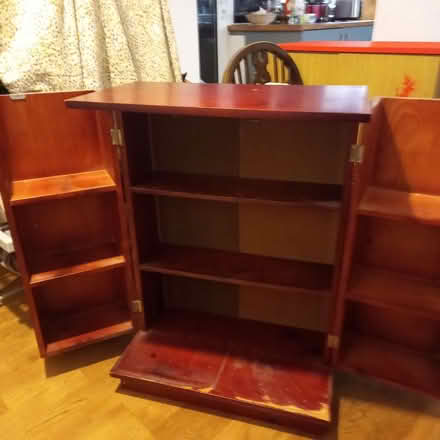 Photo of free cabinet (Sopwell AL1) #2
