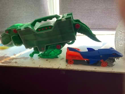Photo of free Children’s toys (DY3 gornal) #1