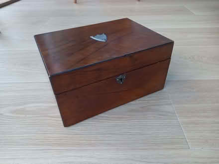 Photo of free Attractive vintage wooden box 27.5cmW x 20cmD x 14cmH (Bernards Heath AL3) #1