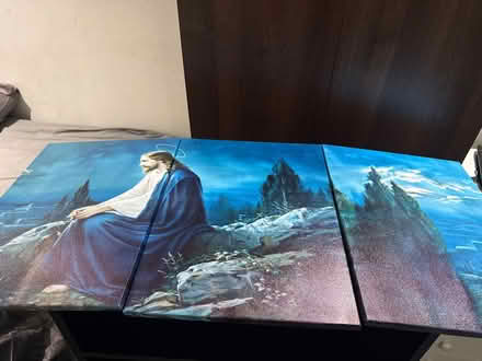 Photo of free Framed canvas (Bradford BD1) #1