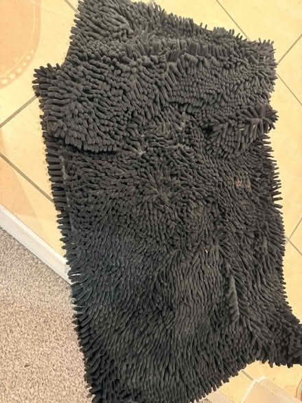 Photo of free Bath and toilet mat (Bradford BD1) #1