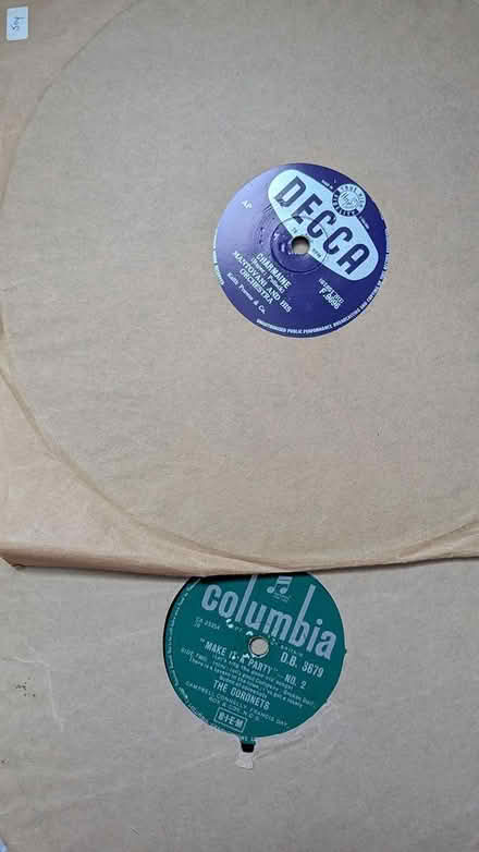 Photo of free Old 78 records (Poole bh16) #4