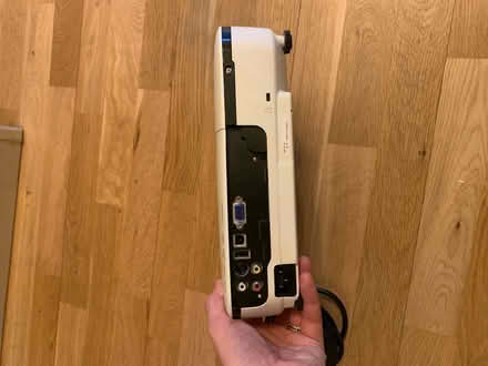 Photo of free epson projector (Maida Vale W9) #3