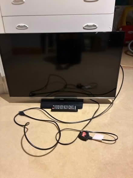 Photo of free Samsung 31” TV (Sandycove) #1