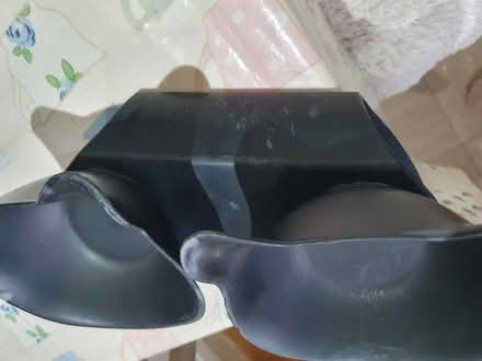 Photo of free Old Cat Food bowls (RG23 Winklebury) #3