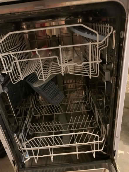 Photo of free Indesit small/slim dishwasher (Yeadon LS19) #4