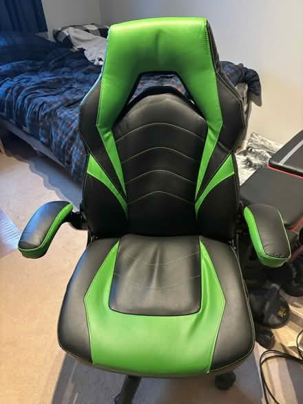 Photo of free Gaming chair (RiverOaks, Oakville) #1
