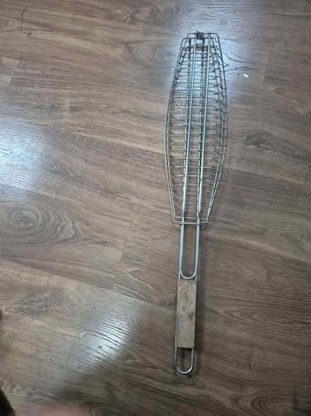 Photo of free Large BBQ Fish Holder (Bengeo SG14) #1