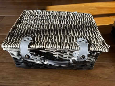 Photo of free Picnic basket (Woodley RG5) #3
