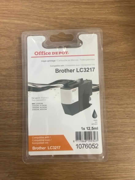 Photo of free Print cartridges Brother LC3217 x 5 (Morley Street) #3