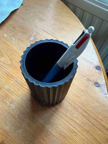 Photo of free Toothbrush/pen holder (GL5) #2