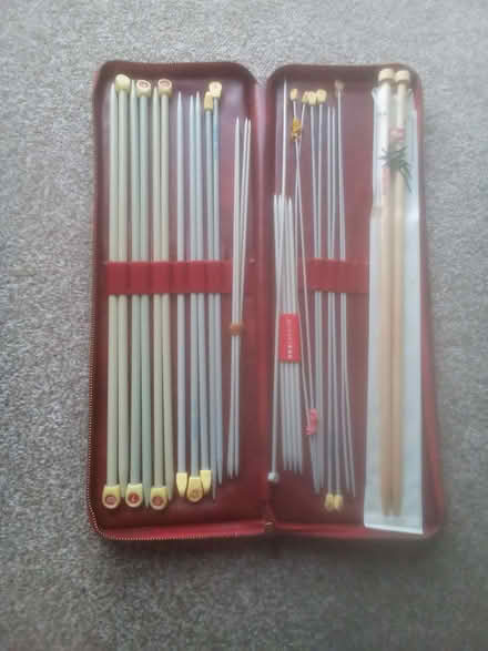 Photo of free Knitting needles (Tarbrax EH55) #1
