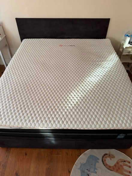 Photo of free Topper super king size (190x200 cm (Slough SL1) #1