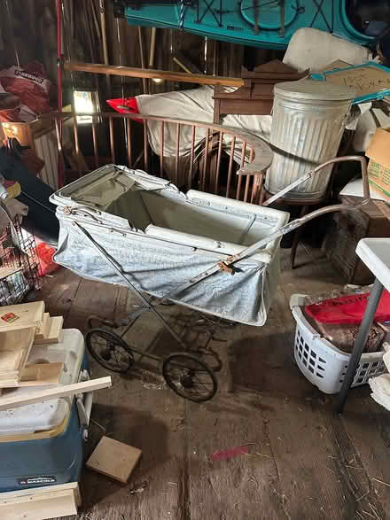 Photo of free Vintage Baby Pram (Eureka near St Joes) #1