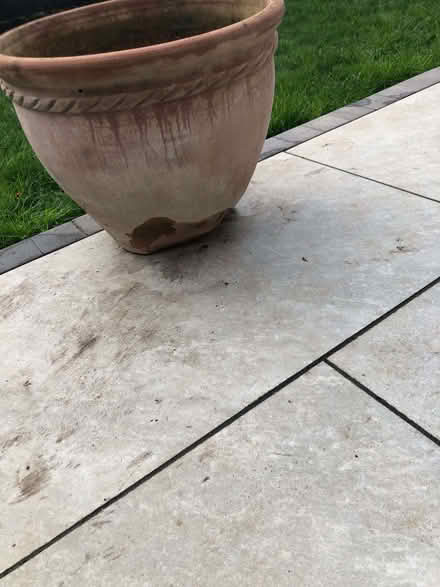 Photo of free Large Earthenware Flower Pot (Twyford RG10) #2