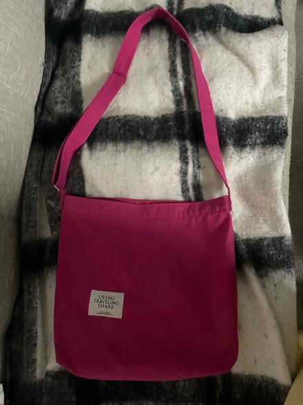 Photo of free Pink Shoulder Bag (Sunset park) #3