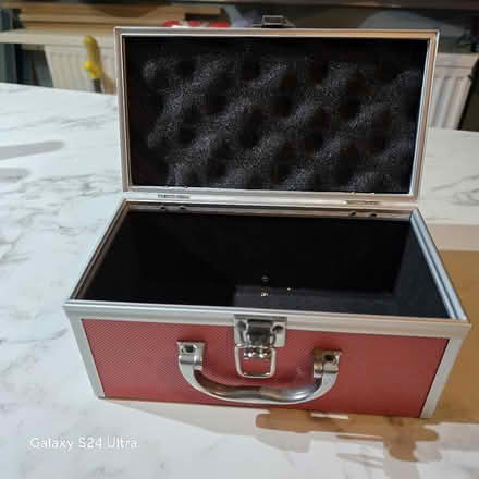 Photo of free Box (Greenwich Peninsula SE10) #2